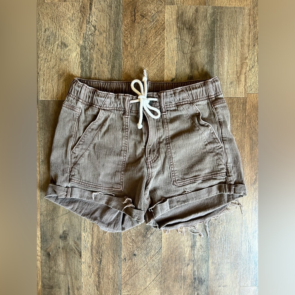 american eagle low rise denim tomgirl short